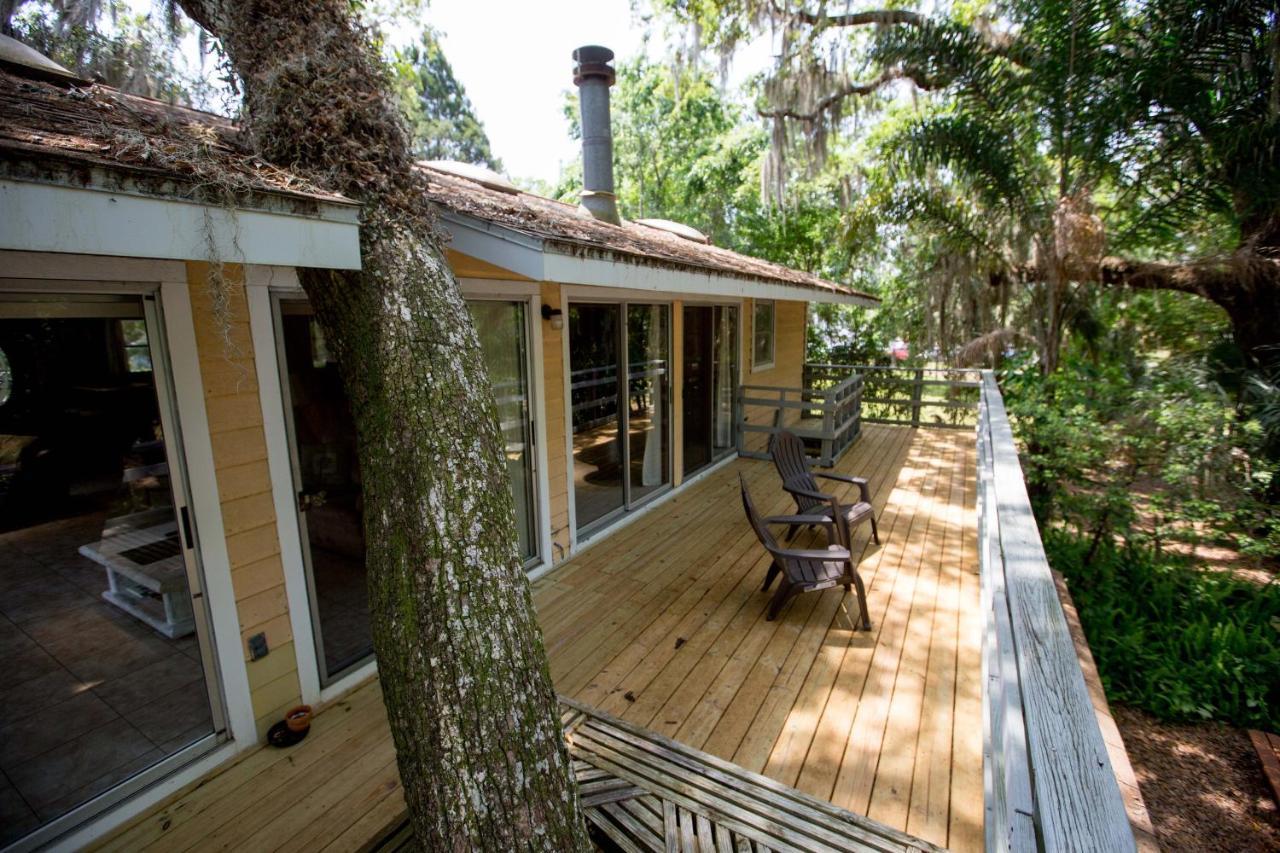 Riverfront Treetop Bungalow Homosassa Exterior foto