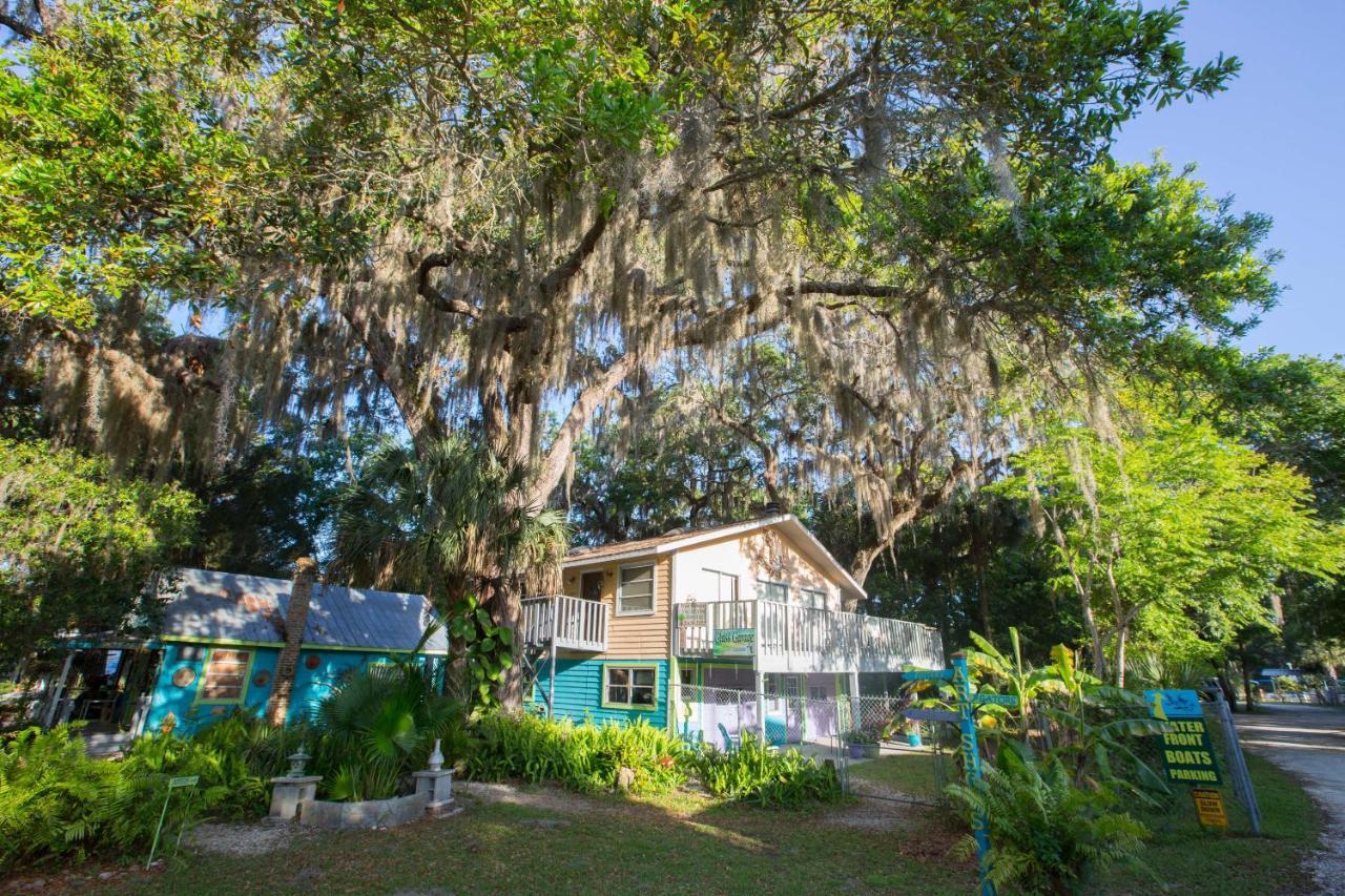 Riverfront Treetop Bungalow Homosassa Exterior foto